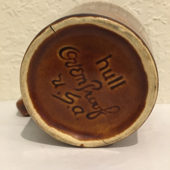 SOLD! HULL POTTERY OVENPROOF USA BROWN DRIP Mug D HANDLE - Picture 6 of 8